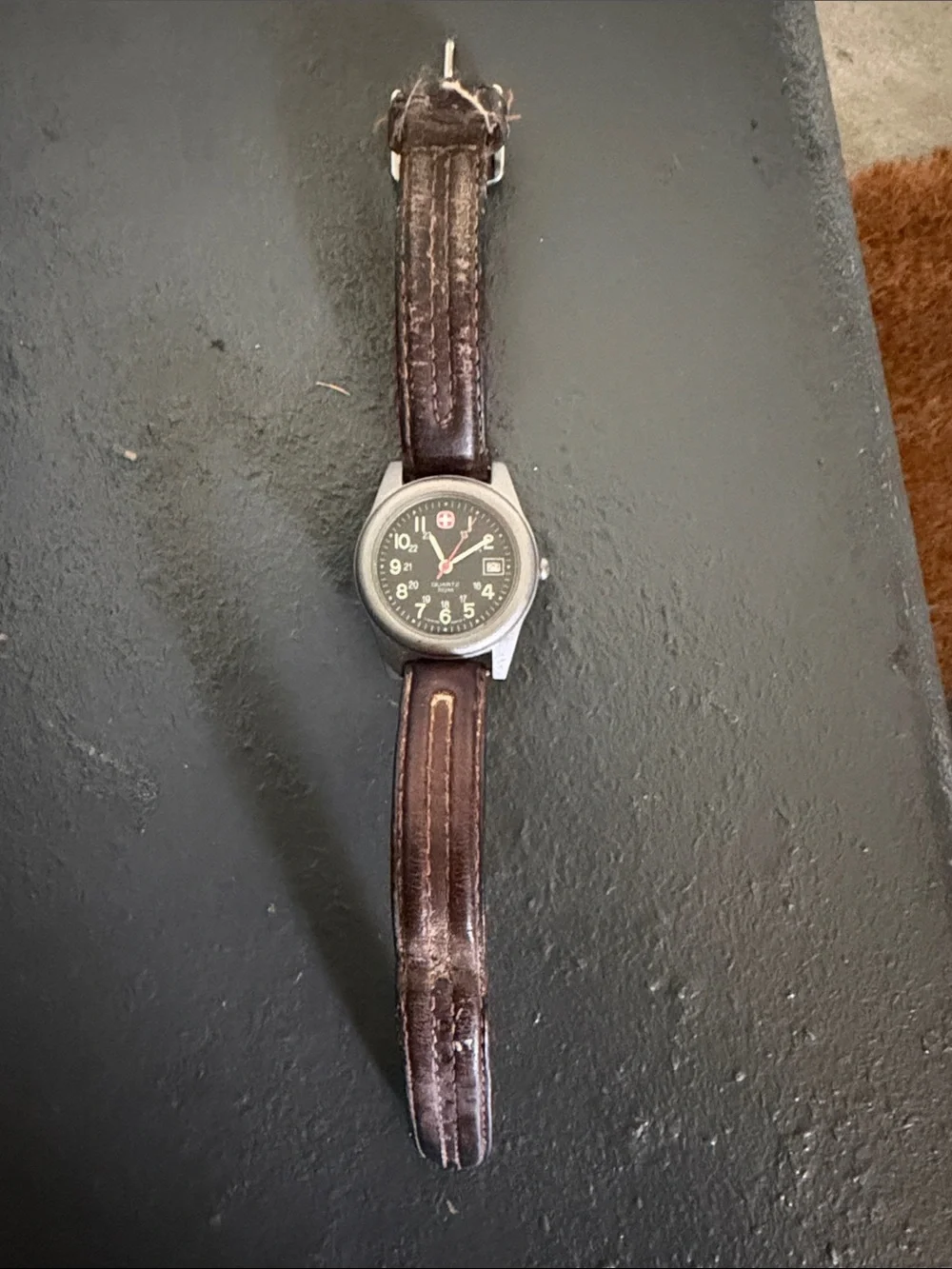 Wenger Marlboro Unisex Watch - Leather Strap, glow Dial